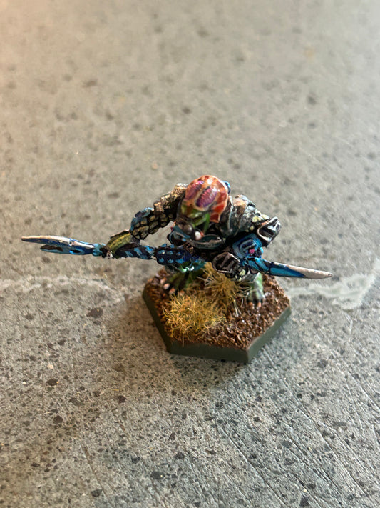 FUTURE SKIRMISH
Alien Hunter EM4