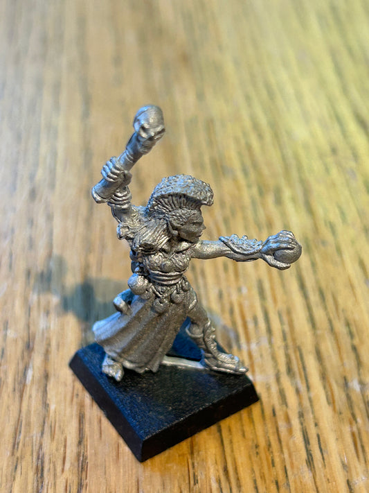 Warhammer Fantasy Wood Elf Command Female Wizard 1980s Metal