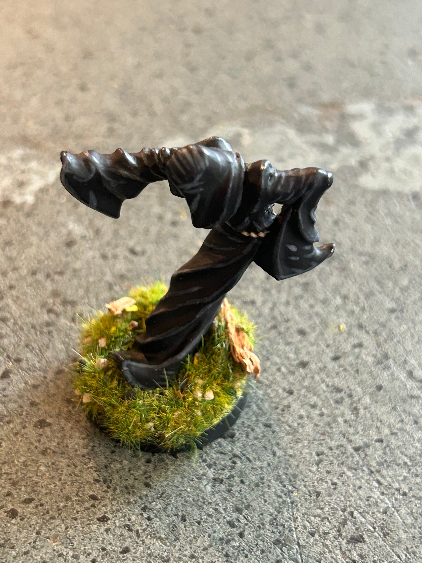 EM4 ELFSERA
Wraith Miniature