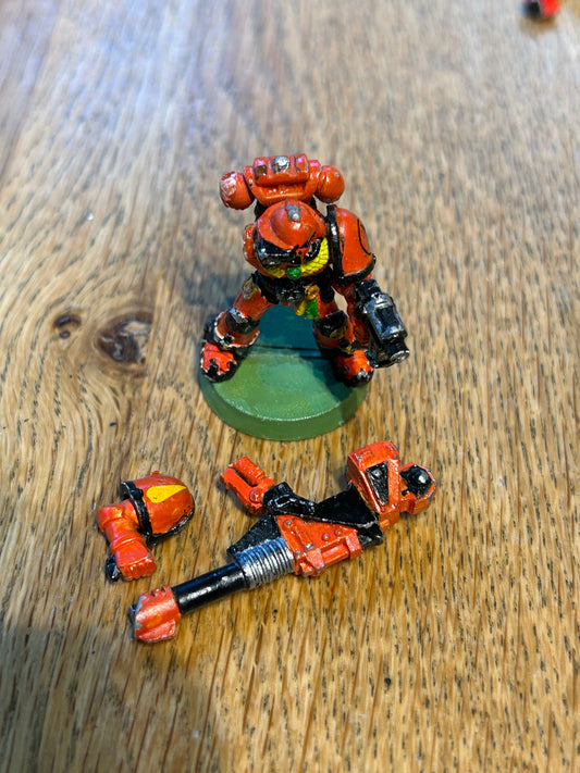 Citadel Games Workshop Devastator Space Marine with Lascannon 1990s Metal