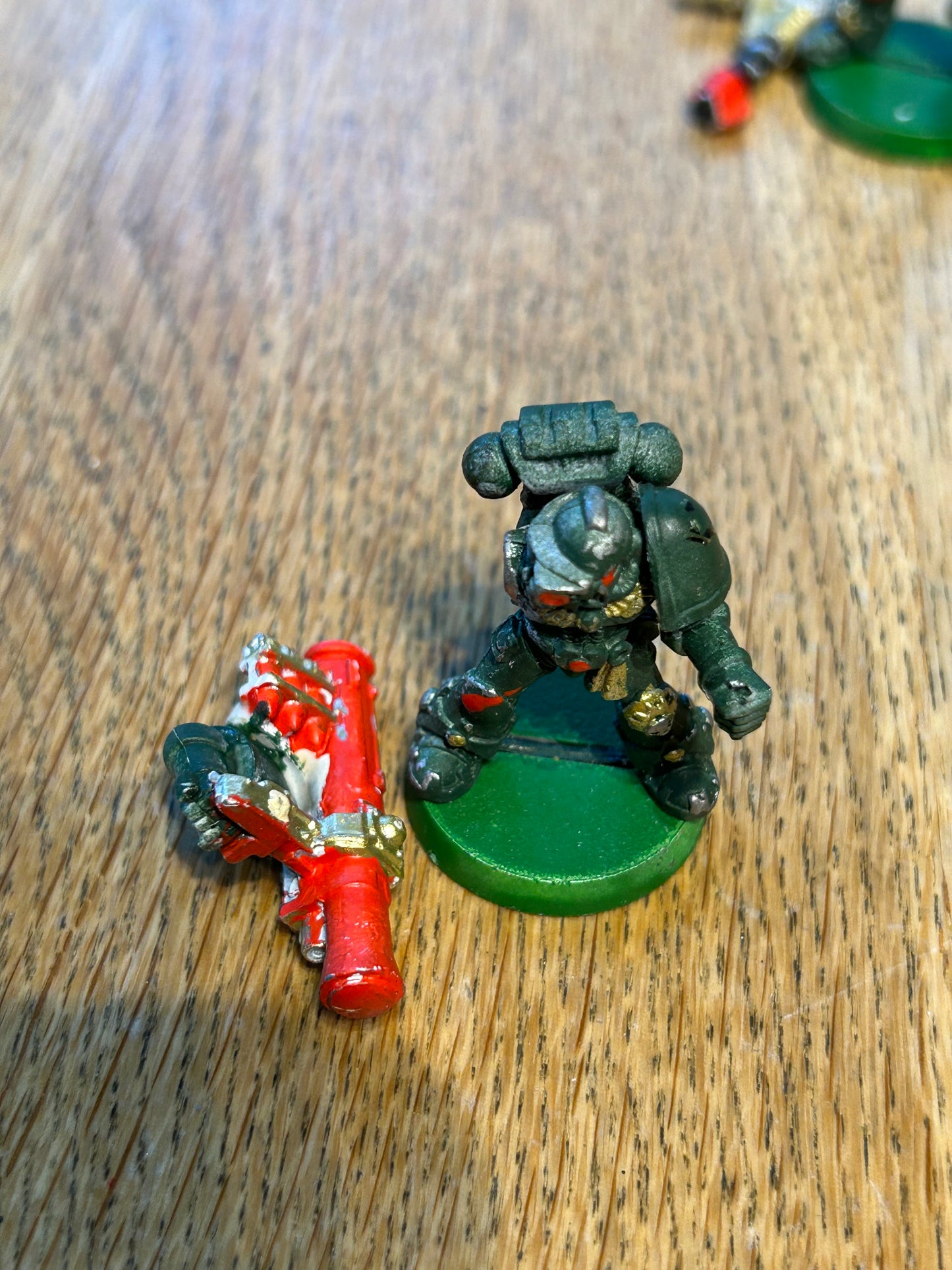 Warhammer 40k space marine tactical marine heavy with missile launcher metal