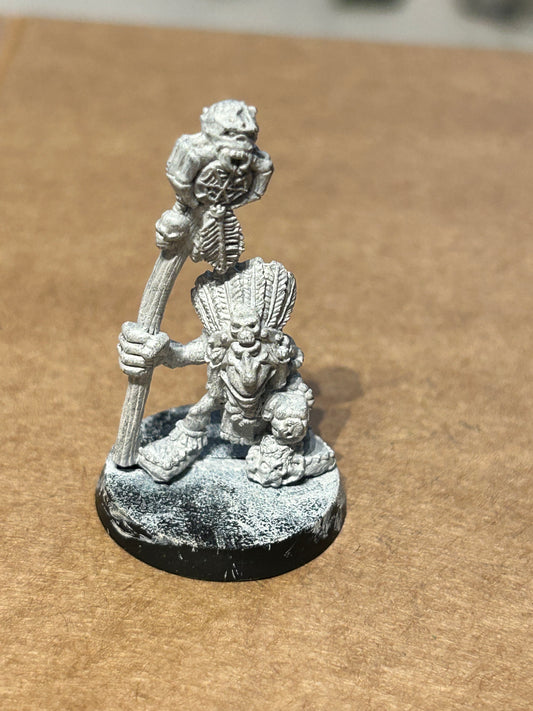 Warhammer fantasy forest goblin standard bearer