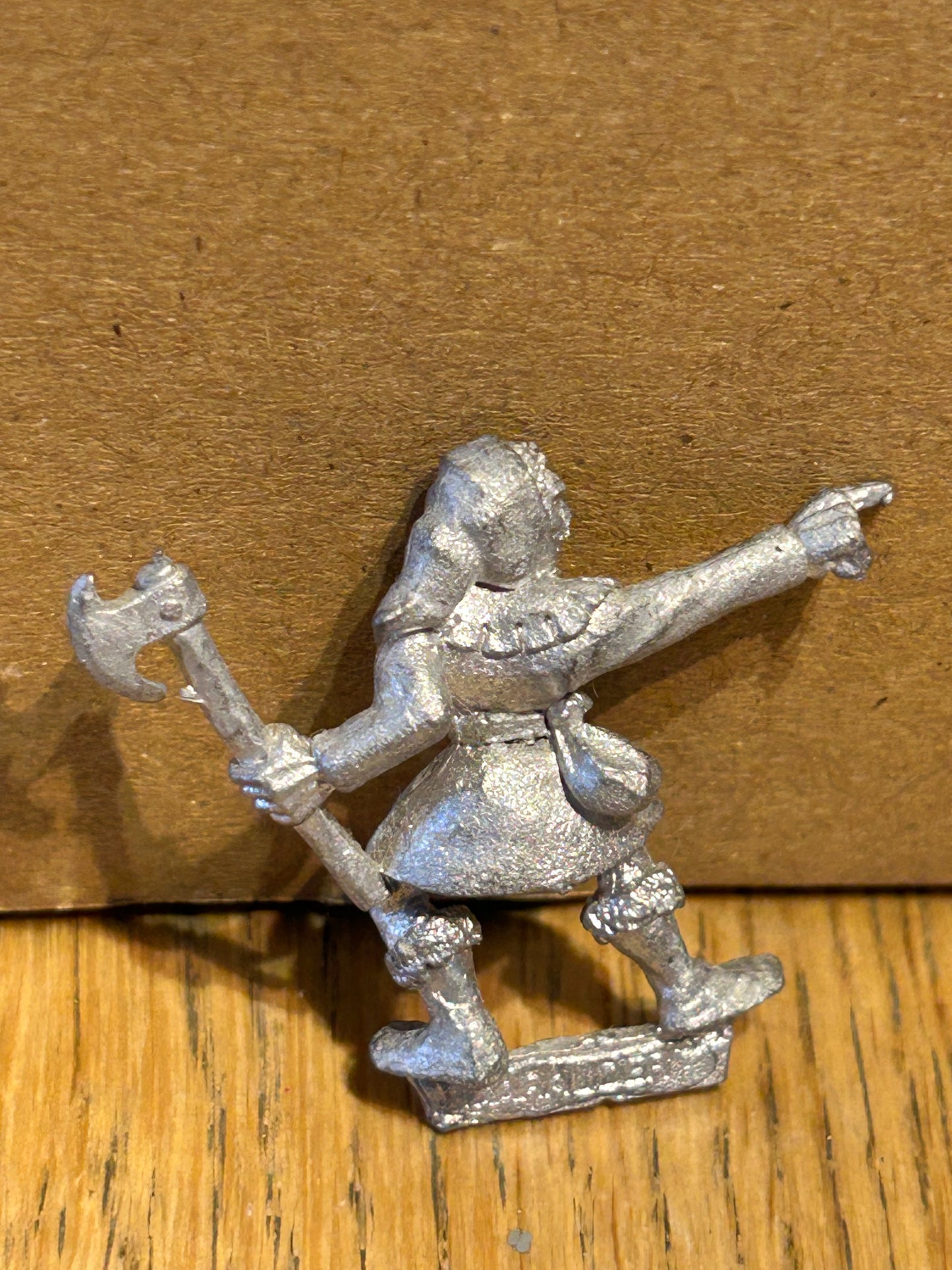 MM80 Wood Elf with axe Metal OOP 1989 Warhammer Fantasy Marauder  Elves