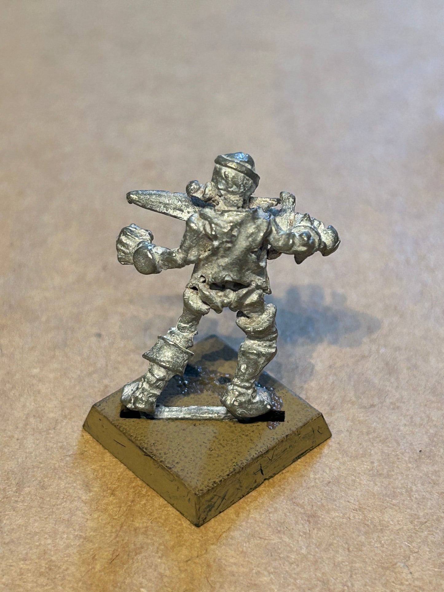 Citadel Warhammer fantasy Undead Vampire Counts MM50/5 A Marauder Skeleton w. Sword & Shield