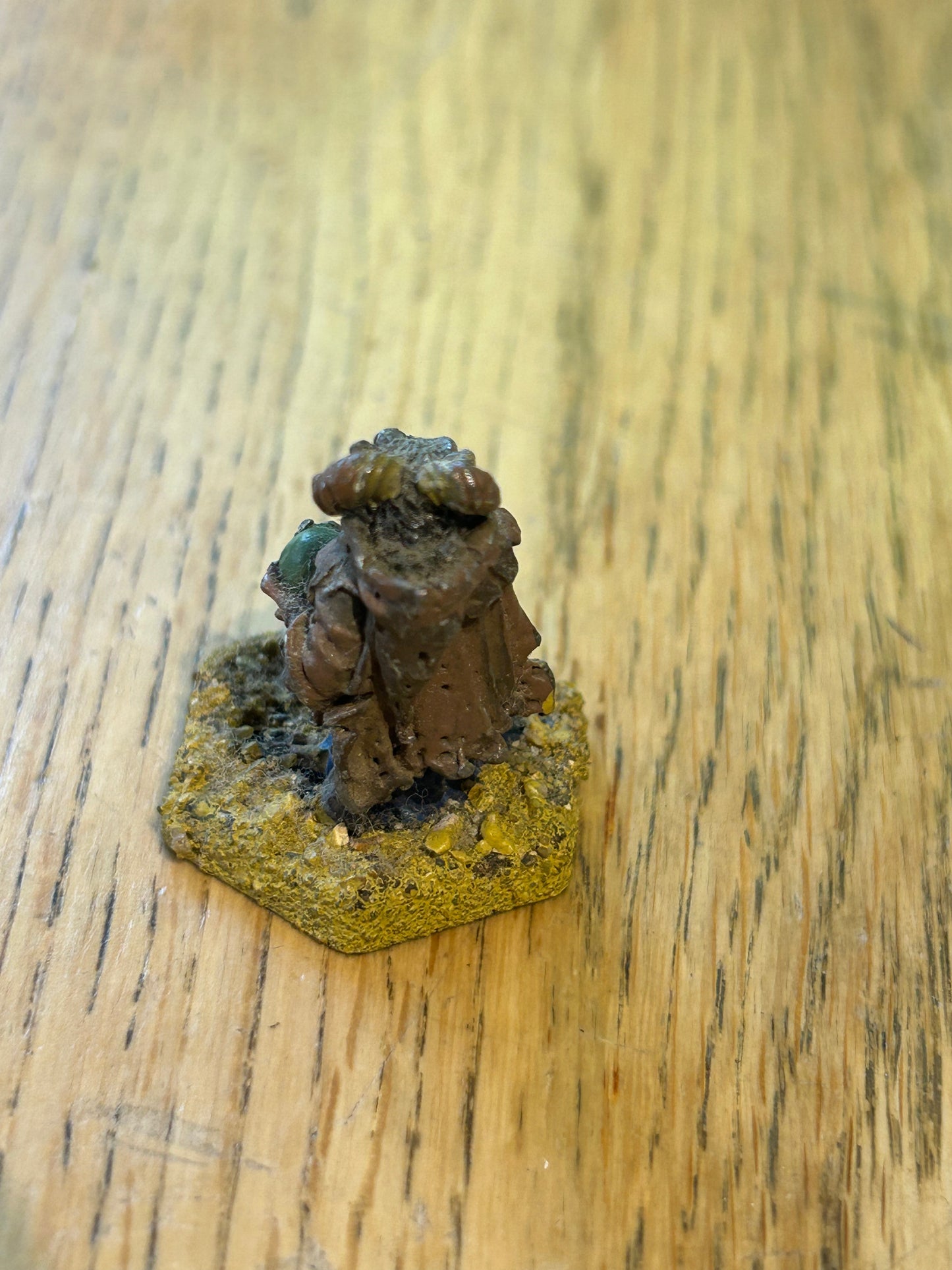 Vintage Skaven 'Gnawdoom, Clan Skyre w. Poisoned Wind Globe 2' C47 1980s Metal grey seer