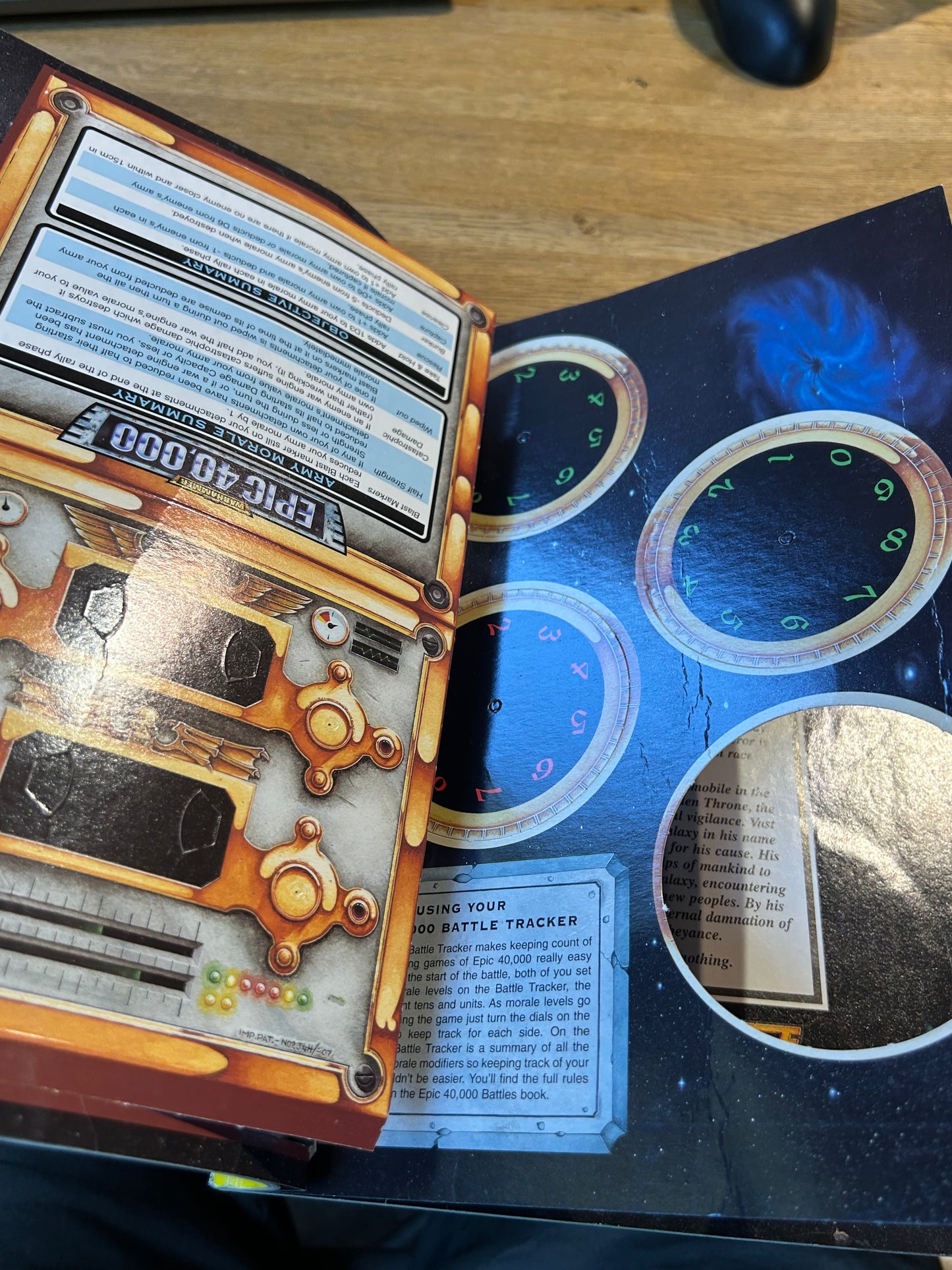 White dwarf issue 211 (only part of card insert and moderate wear)