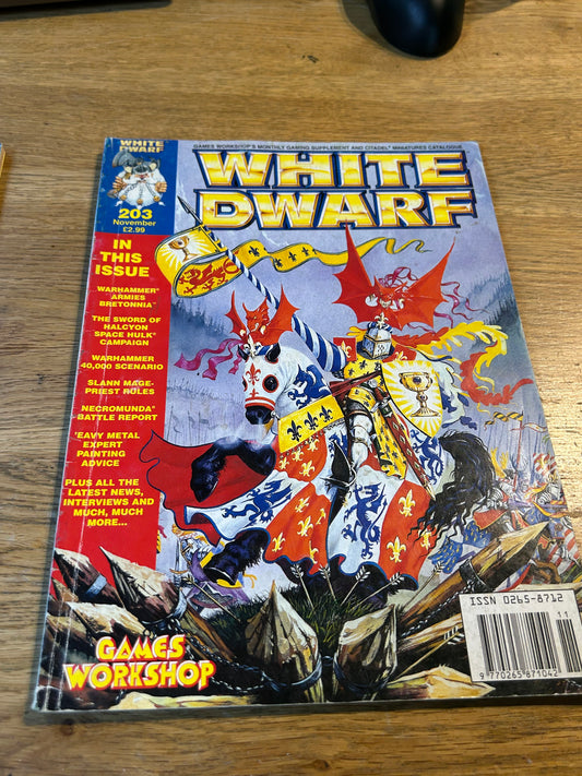 White dwarf issue 203 (no card inserts)