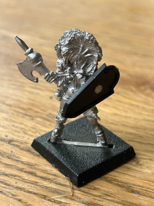 LE15 Kinky Chaosette Amazonette metal citadel unpainted warhammer warriors of chaos