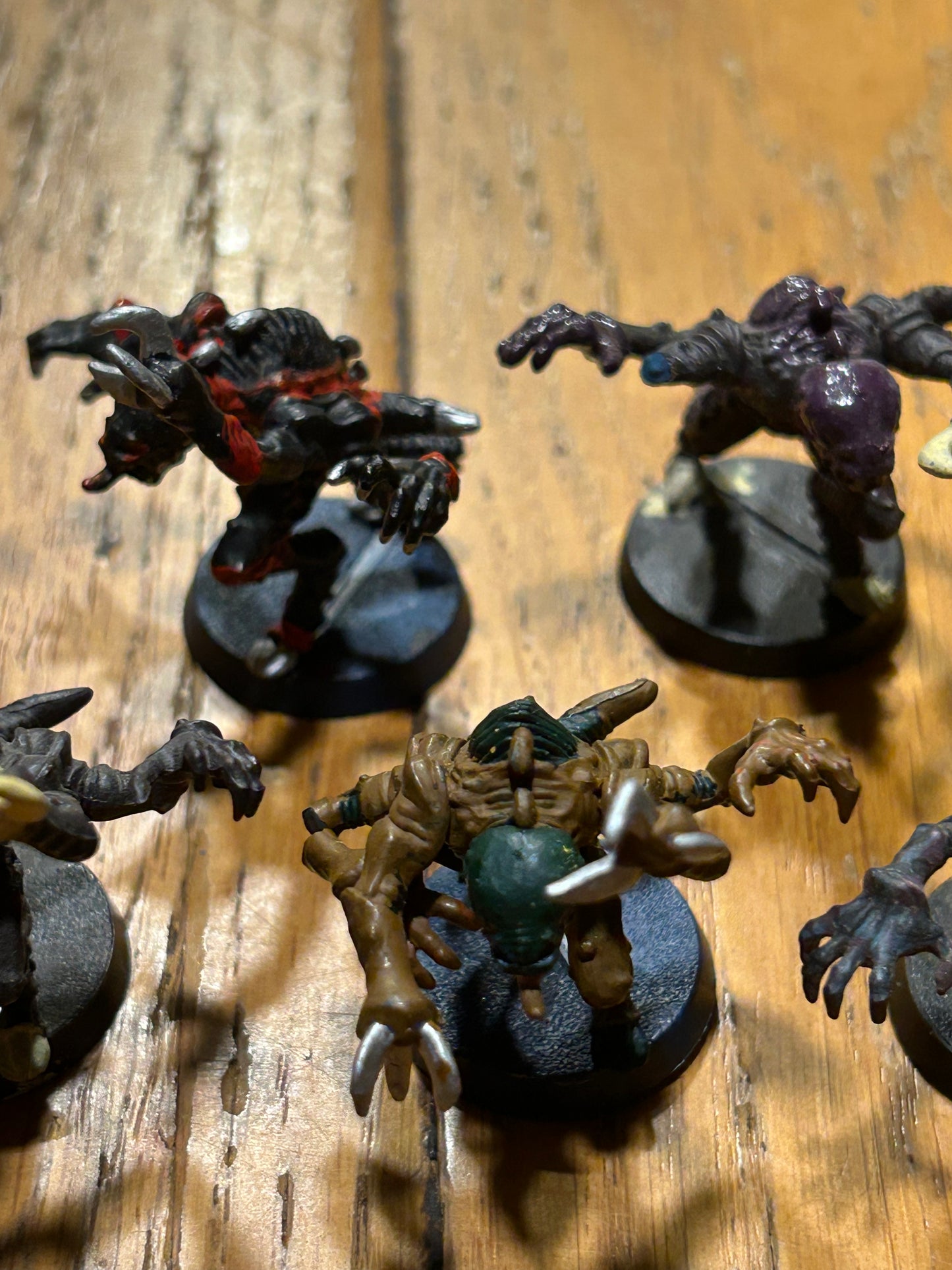 Warhammer 40k damaged/broken Genestealers x9