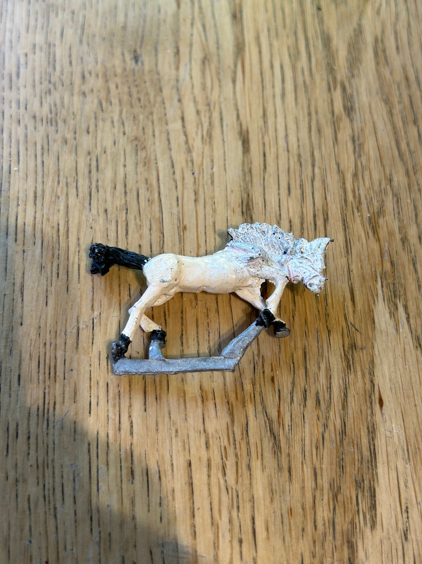 Greycloud Elf Horse MD4 Elven Attack Chariot Warhammer Metal Old World