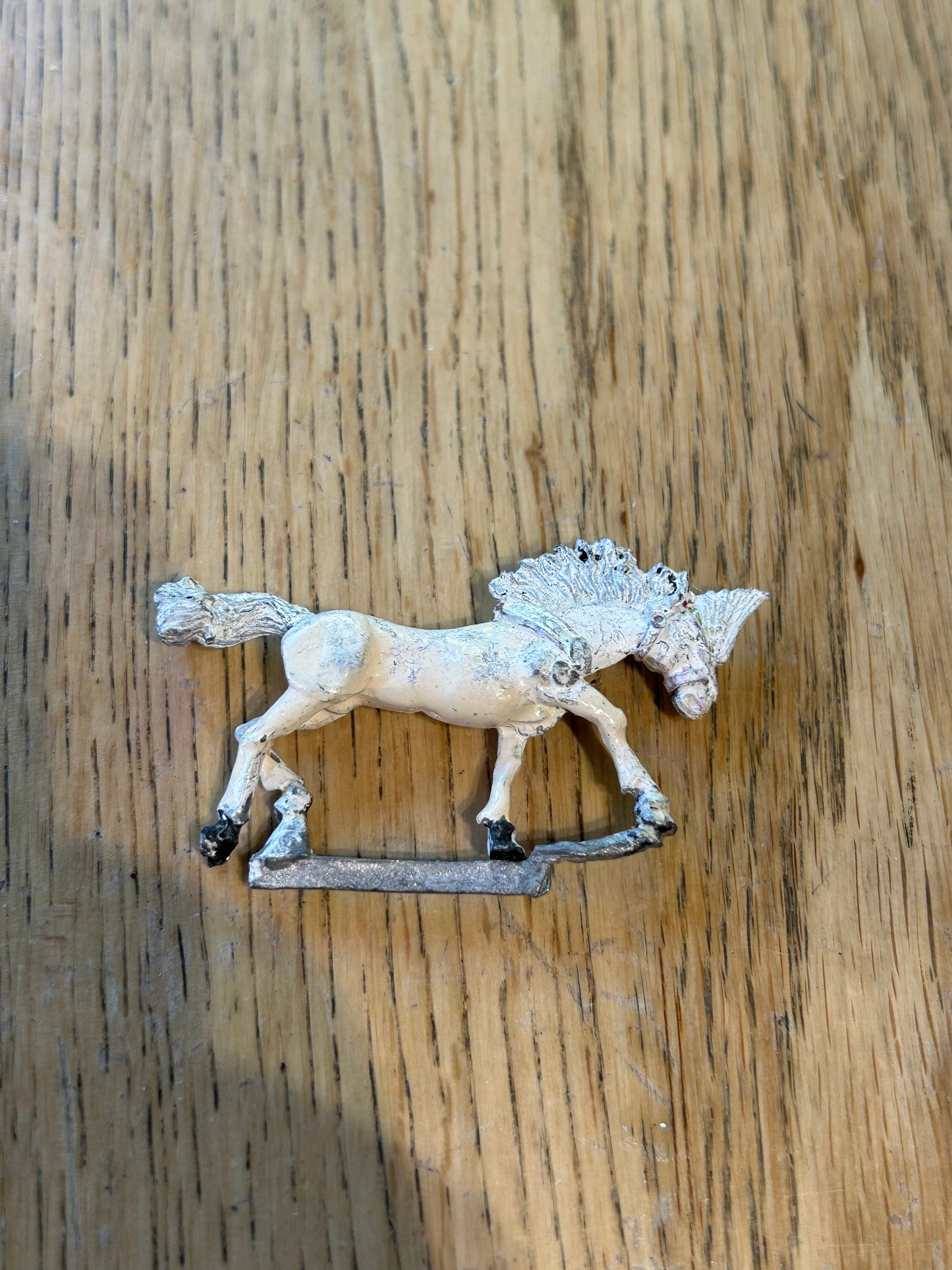 Silverleaf Elf Horse MD4 Elven Attack Chariot Warhammer Metal Old World