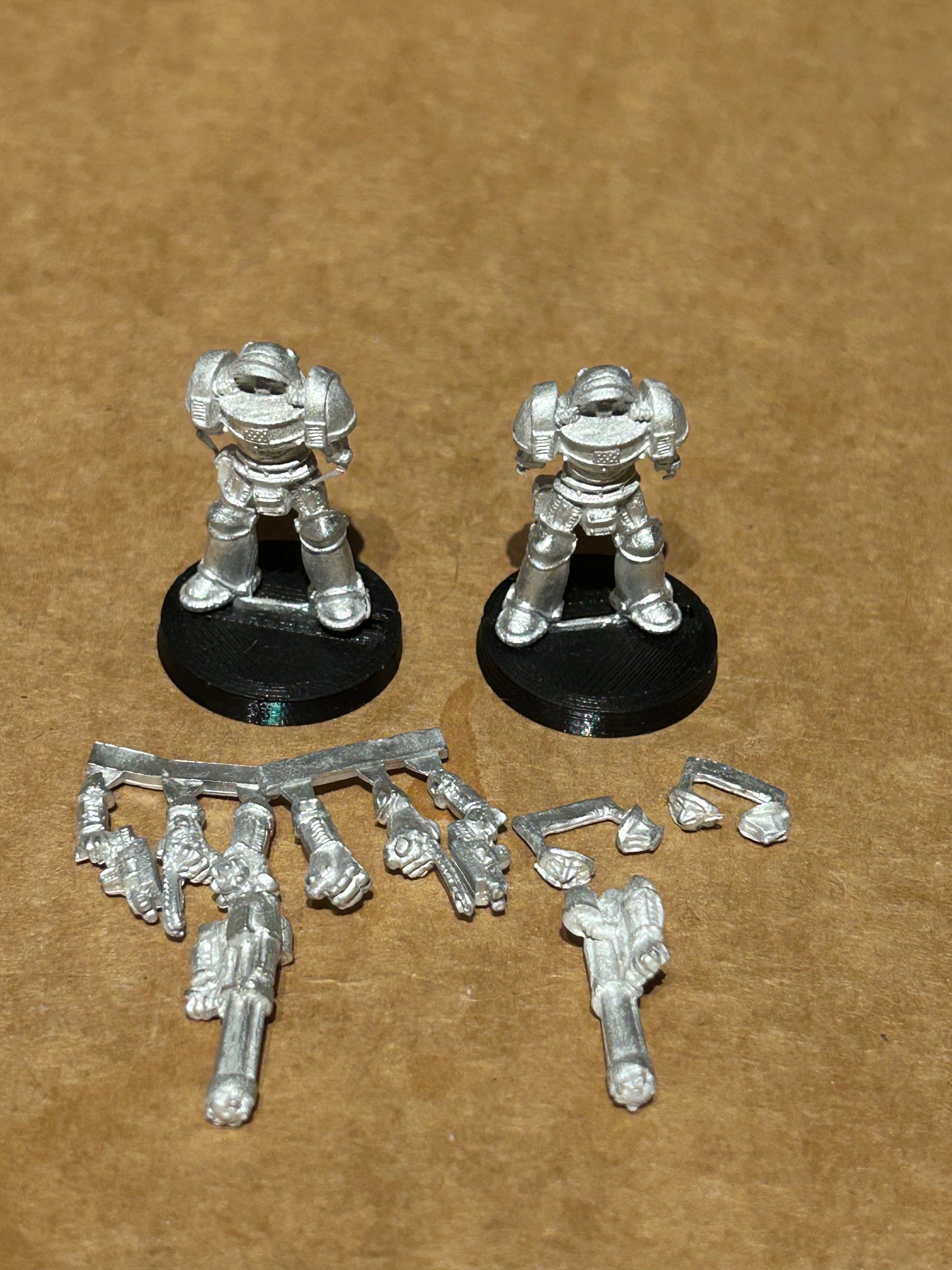 Checkpoint miniatures 28mm Grem Alliance Reaper suit x2