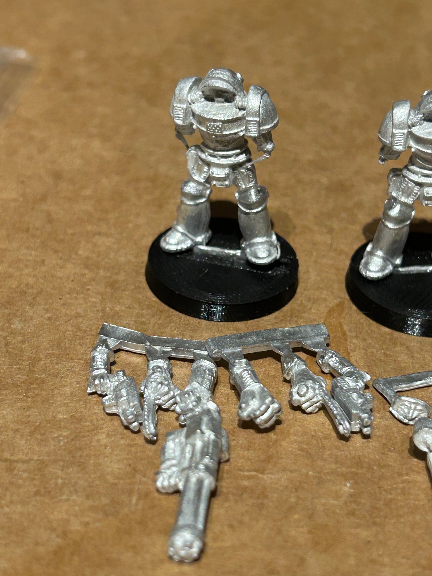 Checkpoint miniatures 28mm Grem Alliance Reaper suit x2