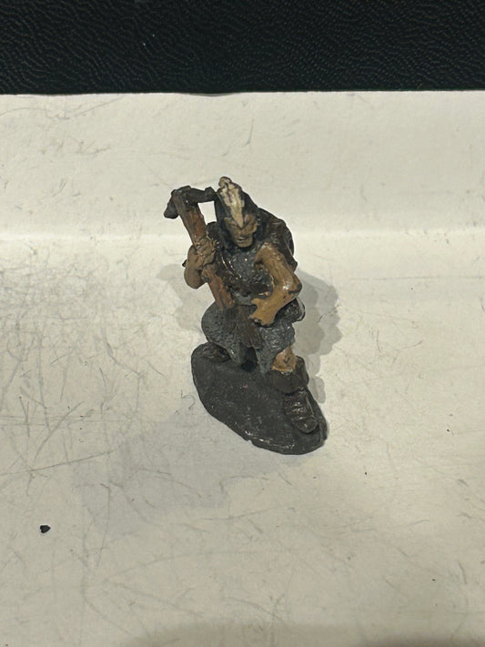 Warhammer Fantasy Dark elf with crossbow