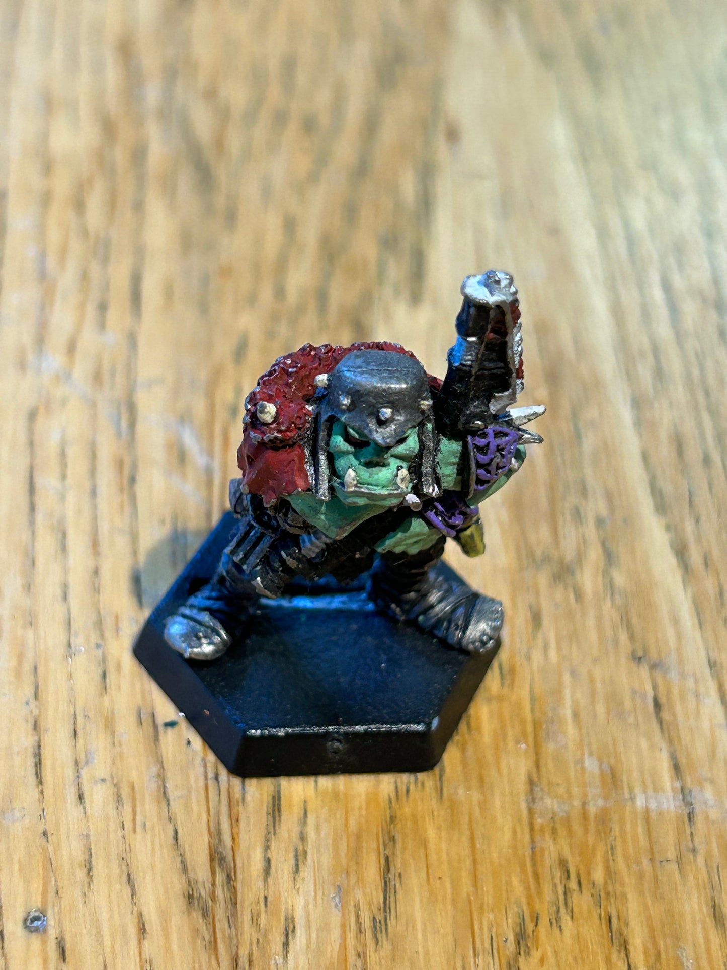 Citadel Warhammer 40K Ork Space Raider Trooper Thrugg Bullneck Ork Warboss nob (top of chain sword has worn down)