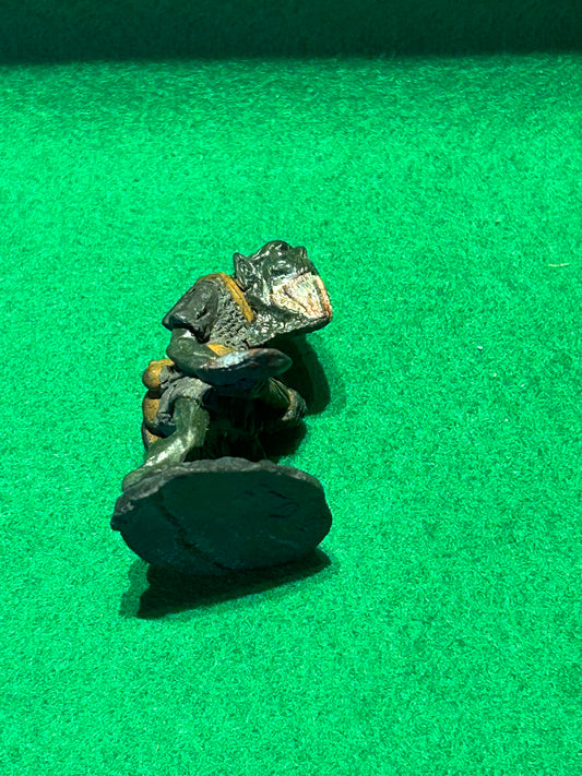 Citadel - Pre Slotta - Warhammer - C15 armoured Orc Warrior -  with crossbow 1984