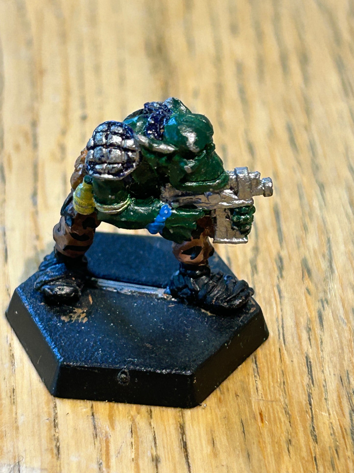 Warhammer 40k rogue trader space ork raider trooper