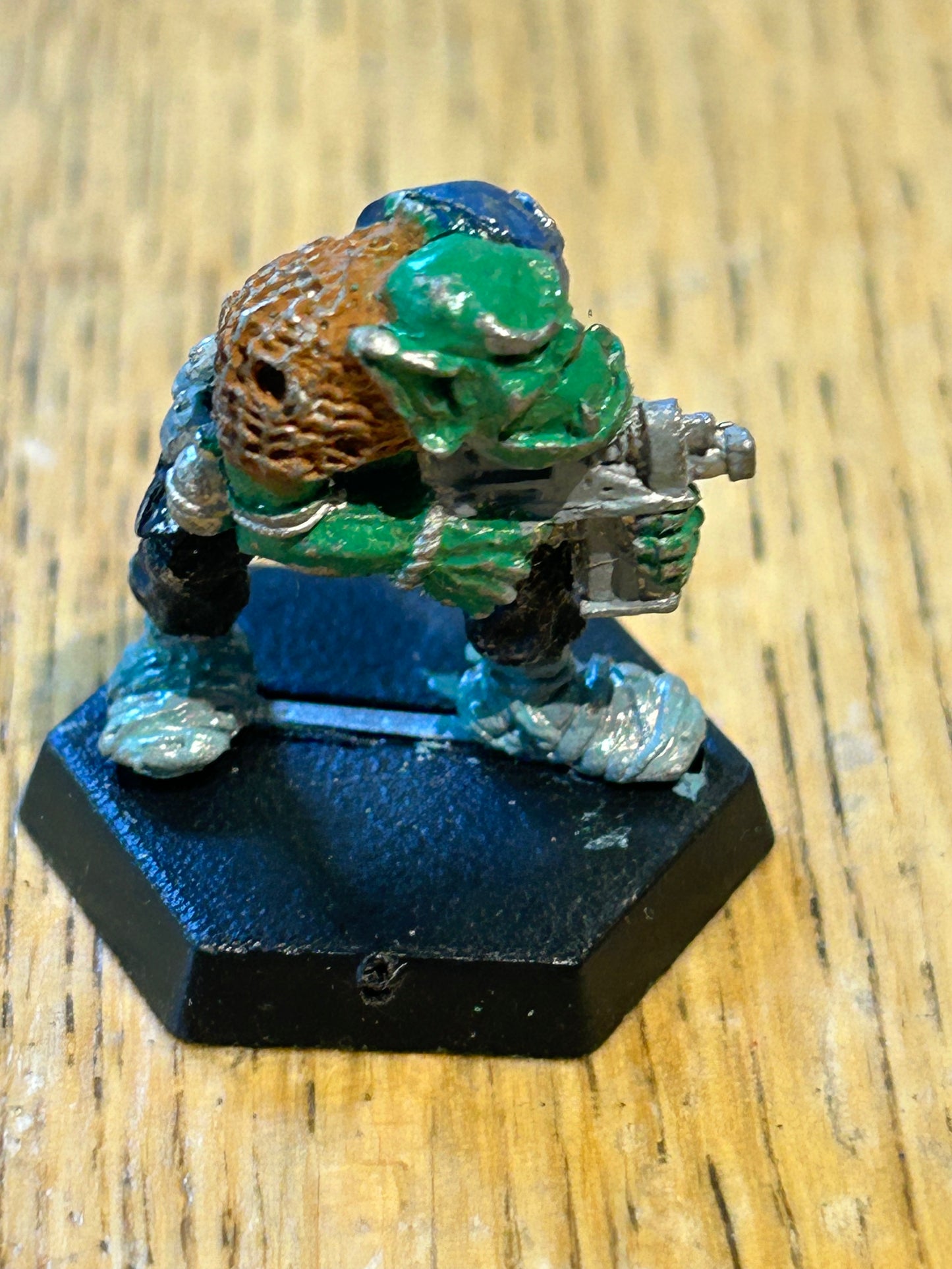 Warhammer 40k rogue trader space ork raider trooper