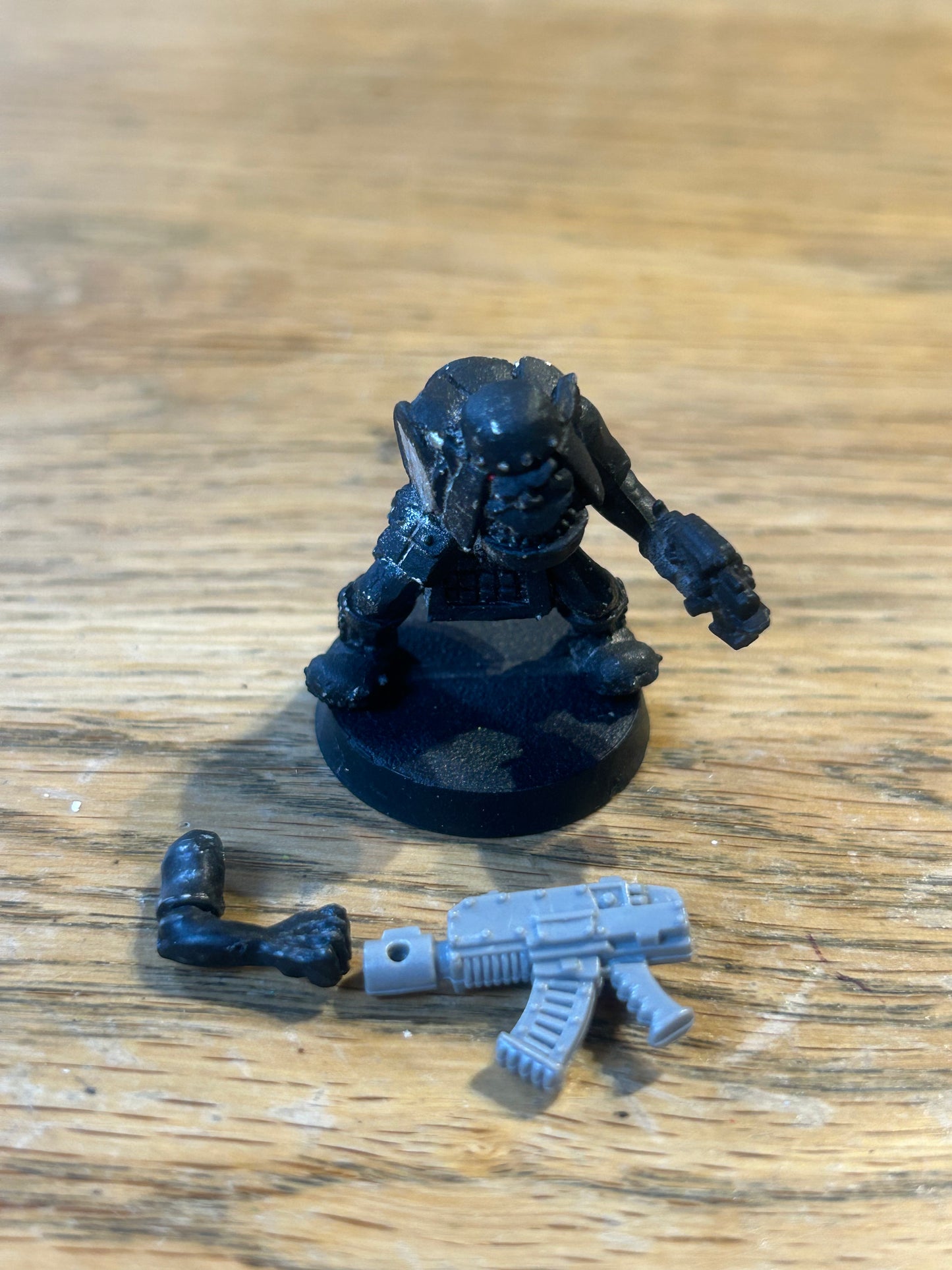Warhammer 40k Rogue Trader Space Ork boy with bolter