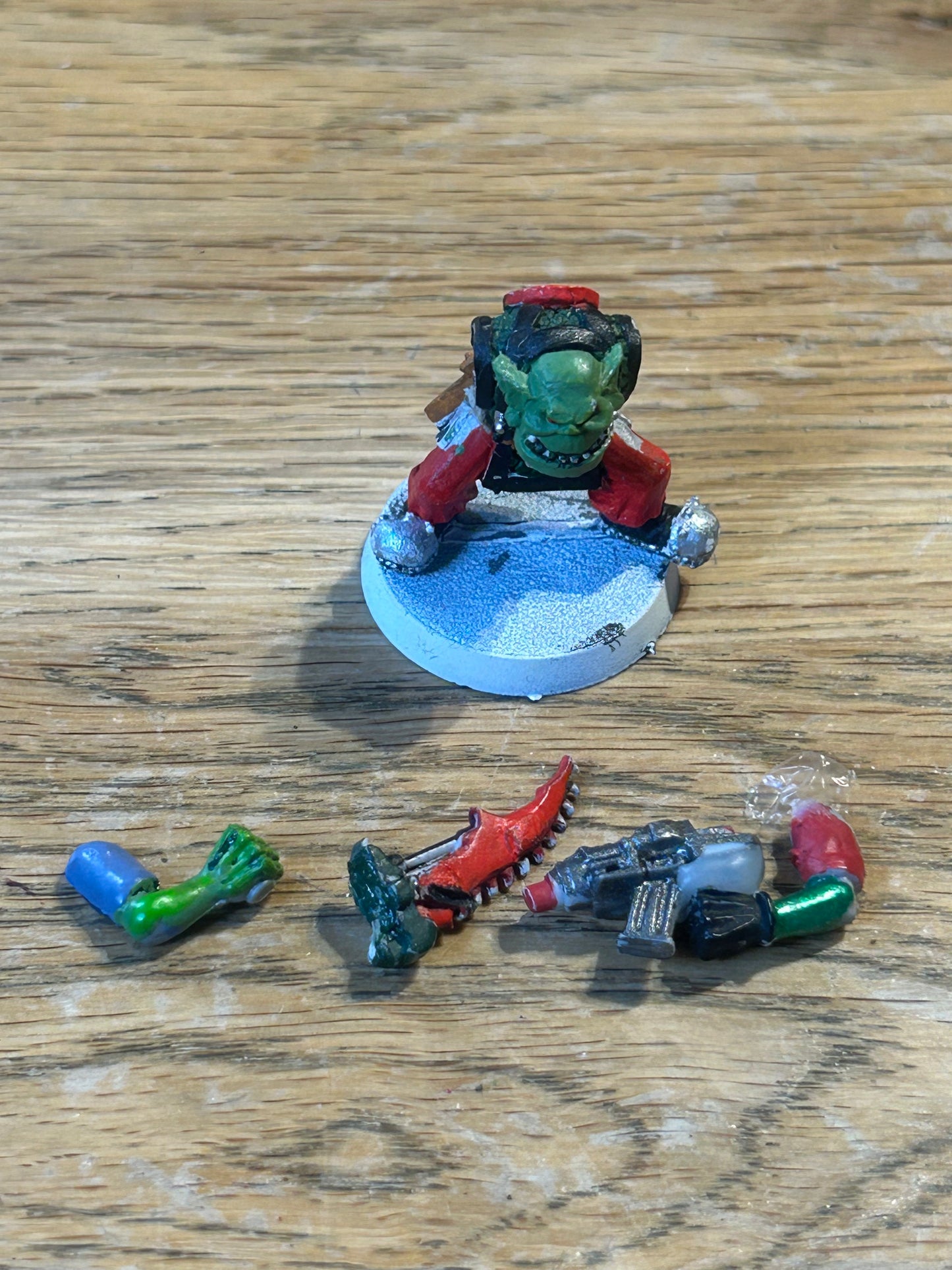 Warhammer 40k Rogue Trader Space Ork boy with bolter