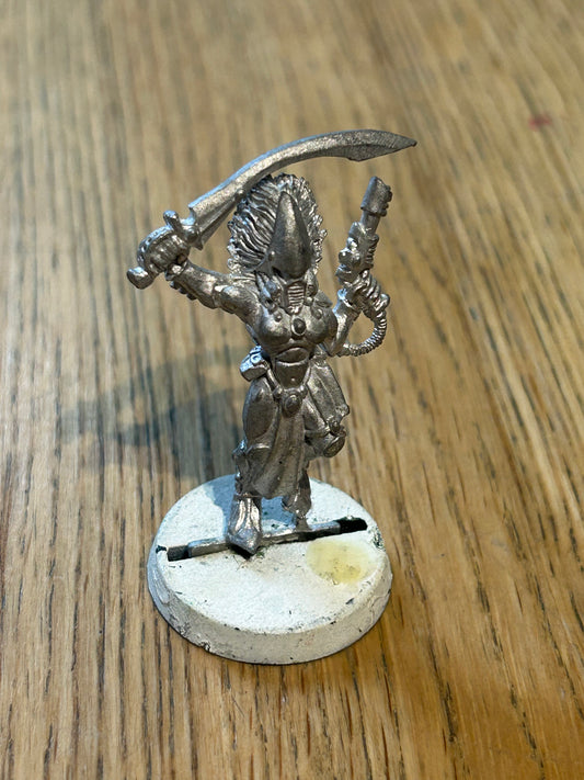 Warhammer 40k eldar howling banshee (has been stripped)