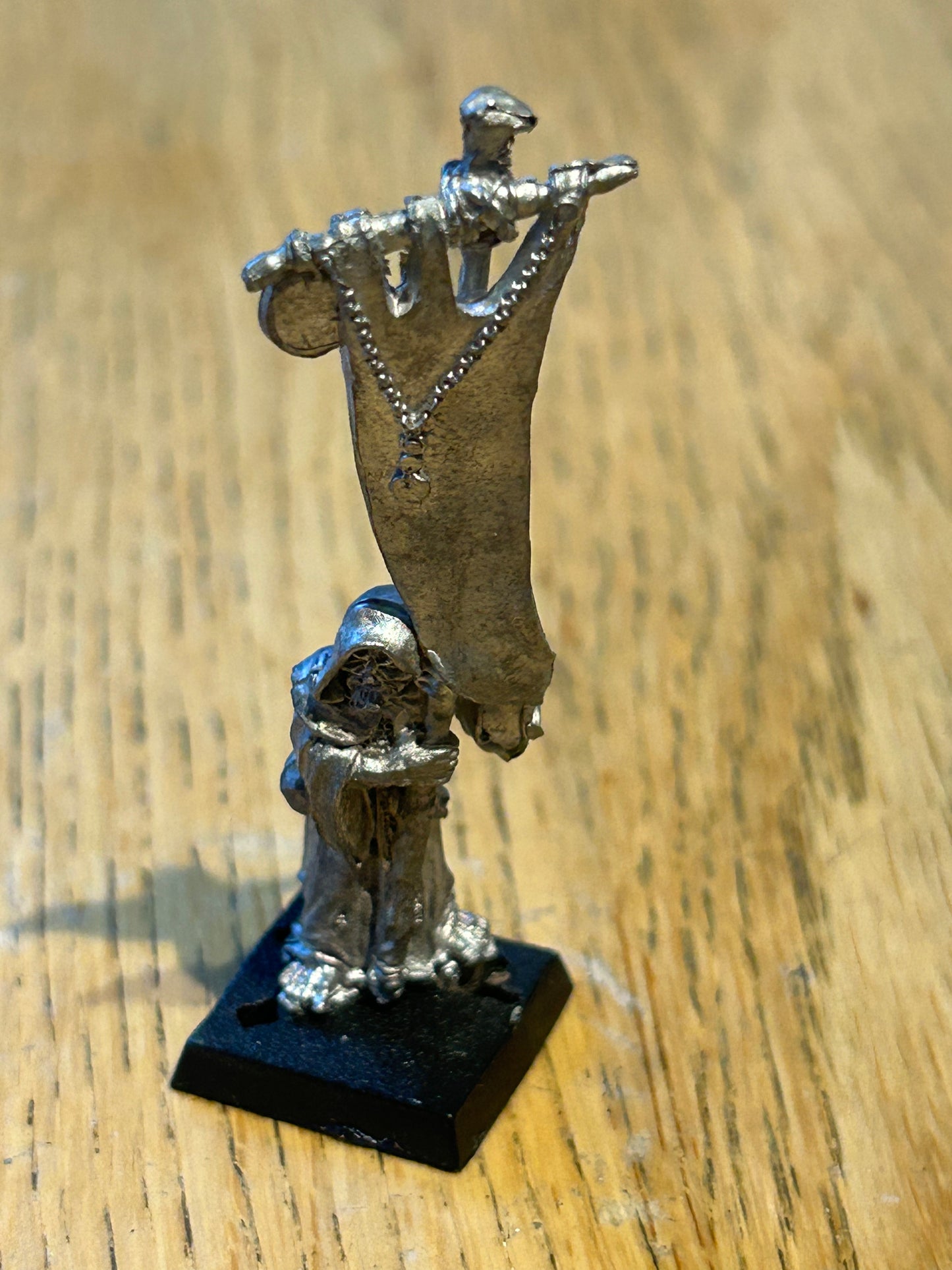 Monk Of Red Redemption Standard Bearer Metal OOP Games Workshop Warhammer