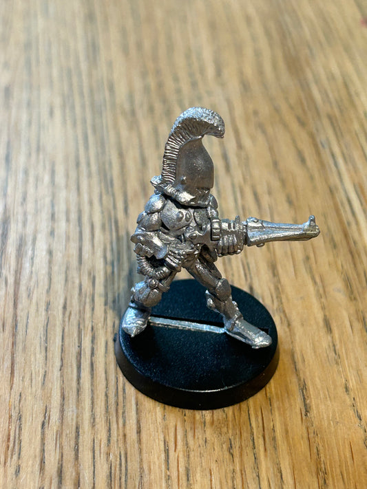 Rogue Trader Warhammer 40k Eldar Dire Avenger (has been stripped)