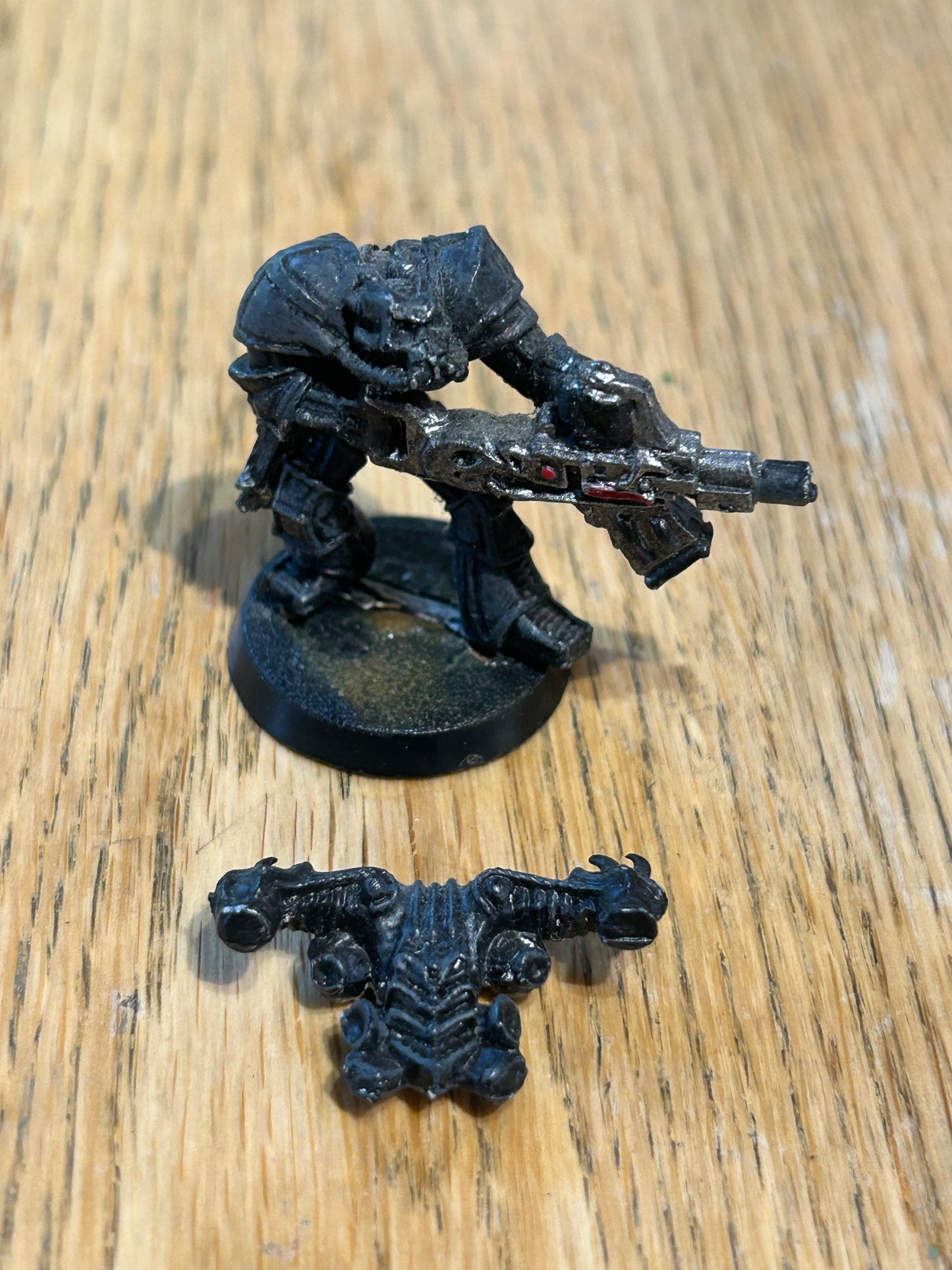 Games Workshop Warhammer 40k Rogue Trader Chaos Renegades Heavy Weapon heavy bolter Marine (with backpack)