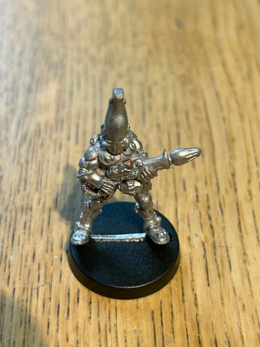 Rogue Trader Warhammer 40k Eldar fire dragon (has been stripped)
