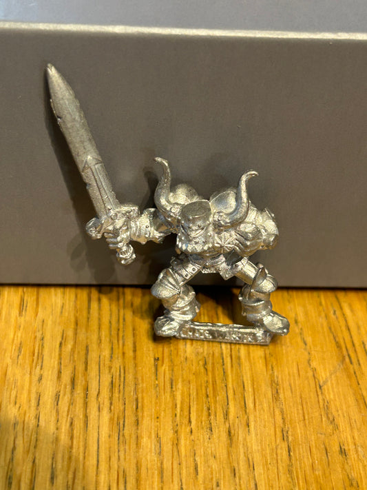 Citadel Warhammer 80s Marauder MM91 Chaos Warrior A