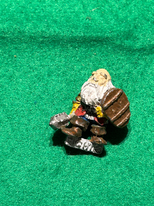 1985 Dwarf C06 tribesman Adventurer 0305 Citadel dwarf Warhammer fantasy  Fighter