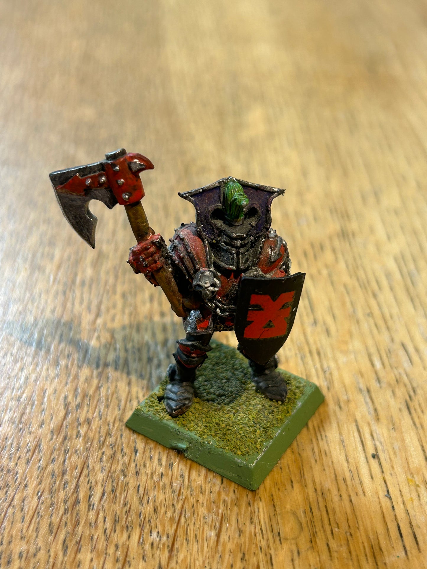 Warhammer fantasy 4th edition chaos warrior with axe