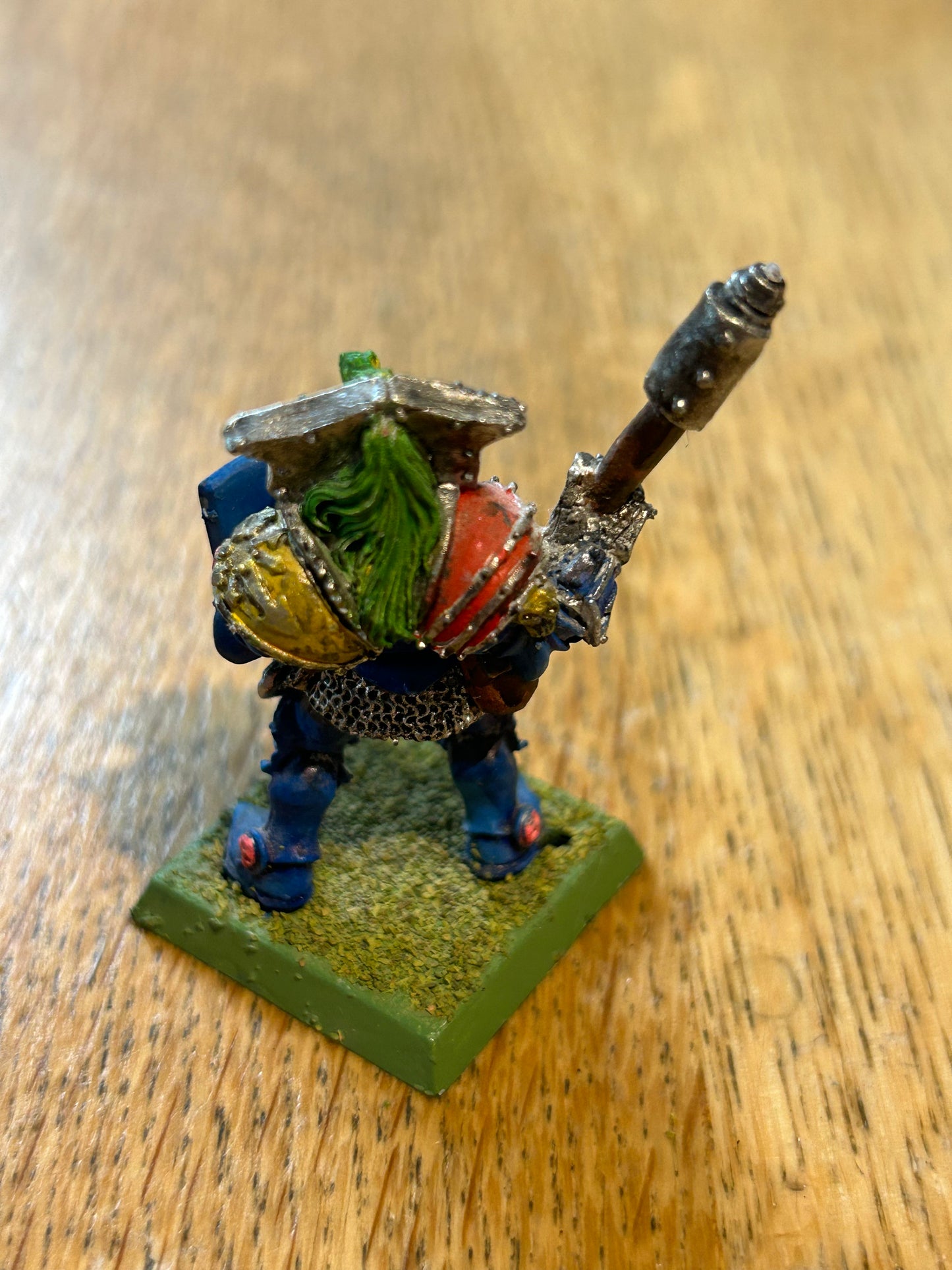 Warhammer fantasy 4th edition chaos warrior with axe turned into a mace