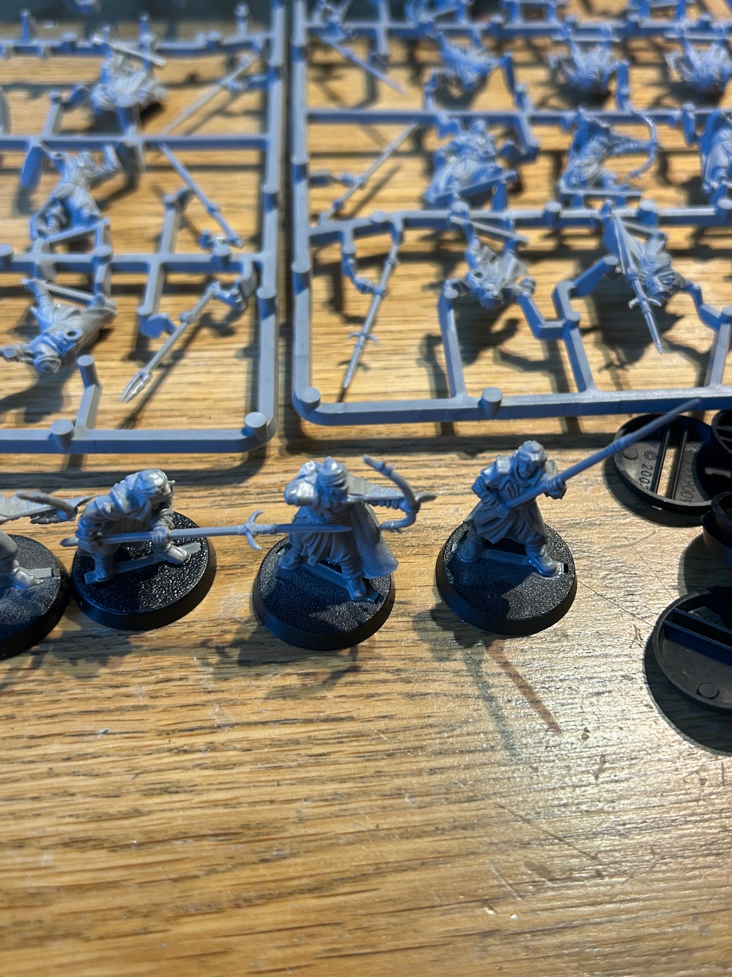 Haradrim Warriors box (18 on Sprue and five assembled so missing one) box has a little wear MESBG