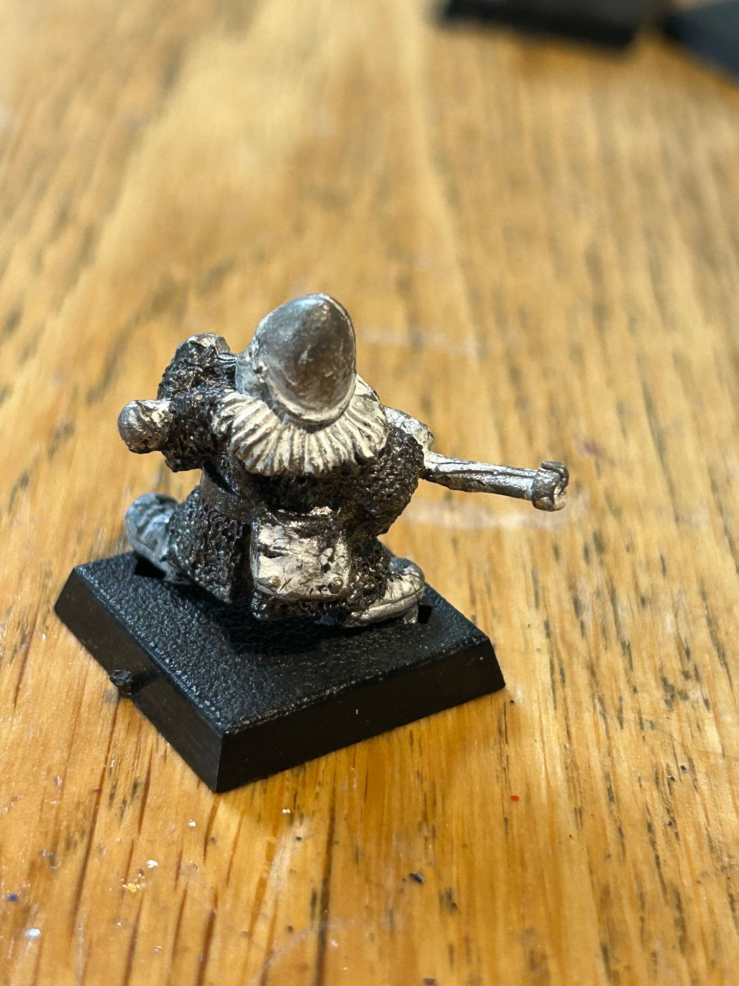 Citadel Warhammer 80s LOTR ME33 Dwarf with spear