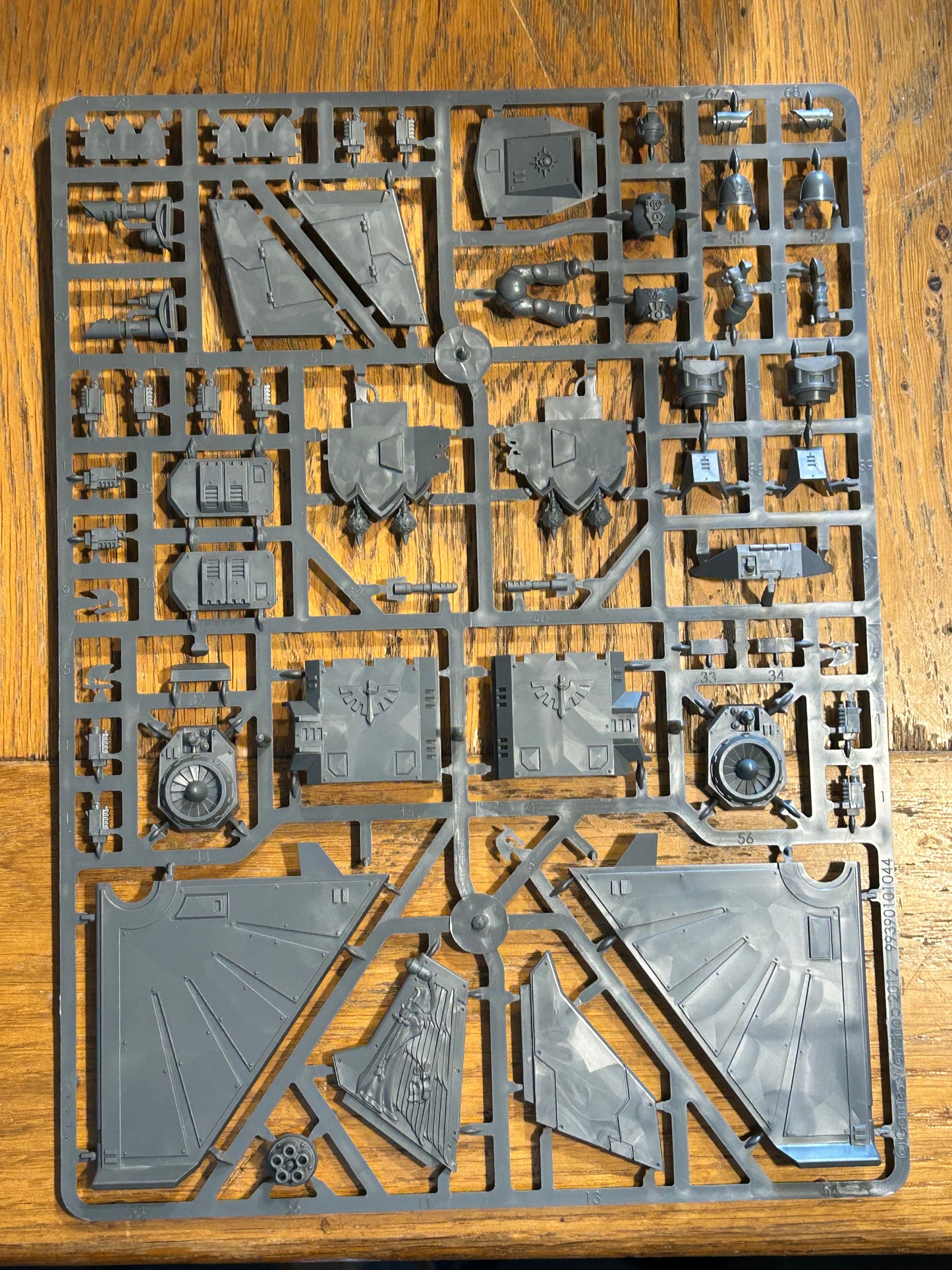 Warhammer 40,000 Dark Angels Ravenwing Dark Talon new on Sprue