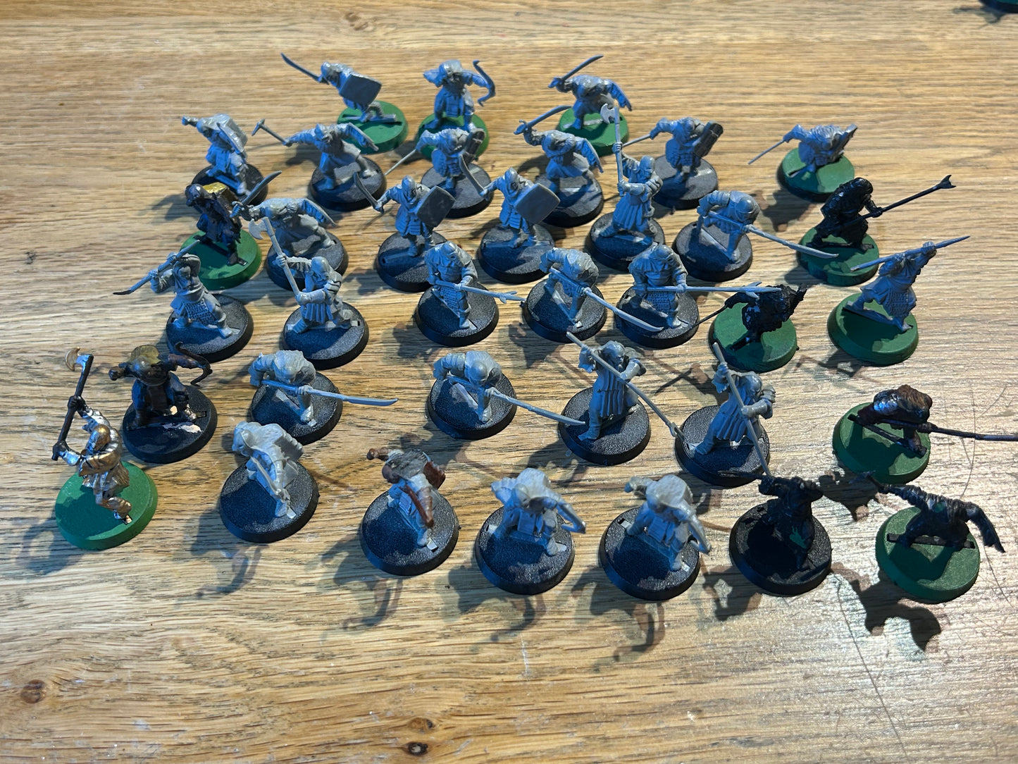 Mordor Orcs x36 (1 is missing spear base)
MESBG