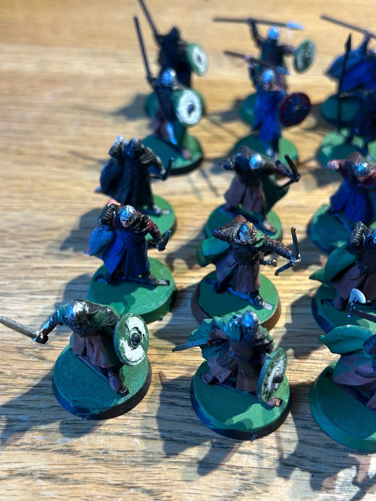 Rohan warriors x22 MESBG (two have bent/fragile spears)