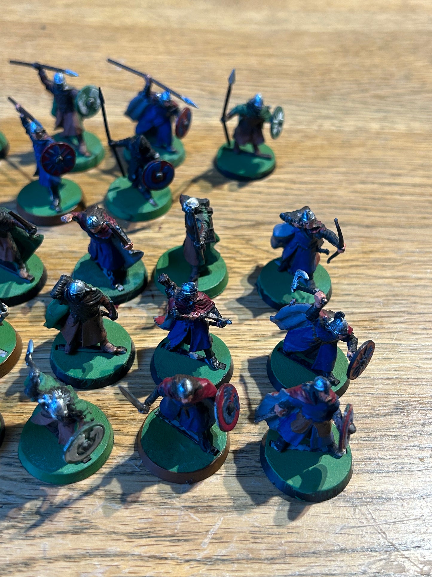 Rohan warriors x22 MESBG (two have bent/fragile spears)