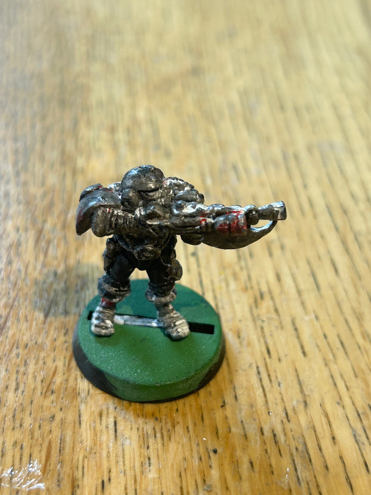 Warhammer 40k Rogue Trader Space Marines C100 Marine advancing or firing Metal