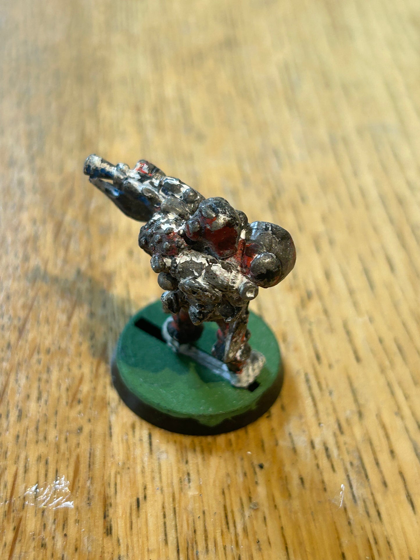 Warhammer 40k Rogue Trader Space Marines C100 Marine advancing or firing Metal