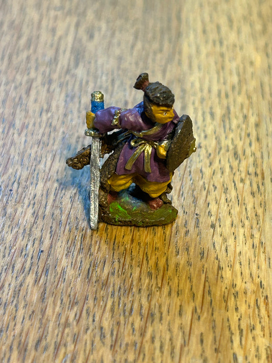 Citadel miniatures preslotta warhammer fantasy C05 oriental heroes samurai with sword and shield