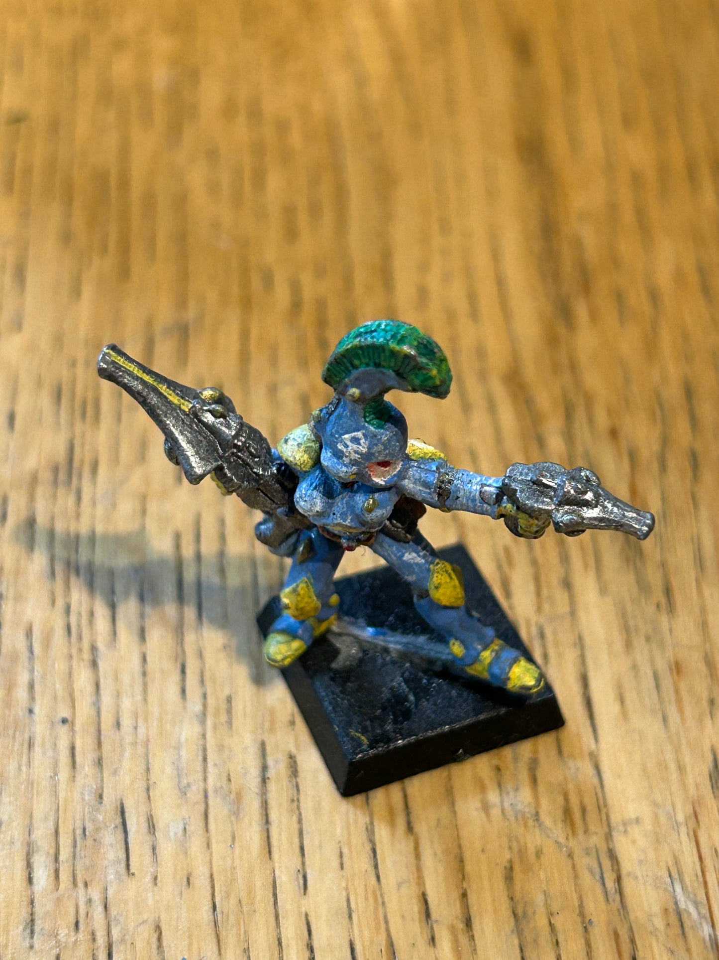 Eldar Guardian with Shuriken Catapult & Shuriken Pistol metal 90’s warhammer 40k