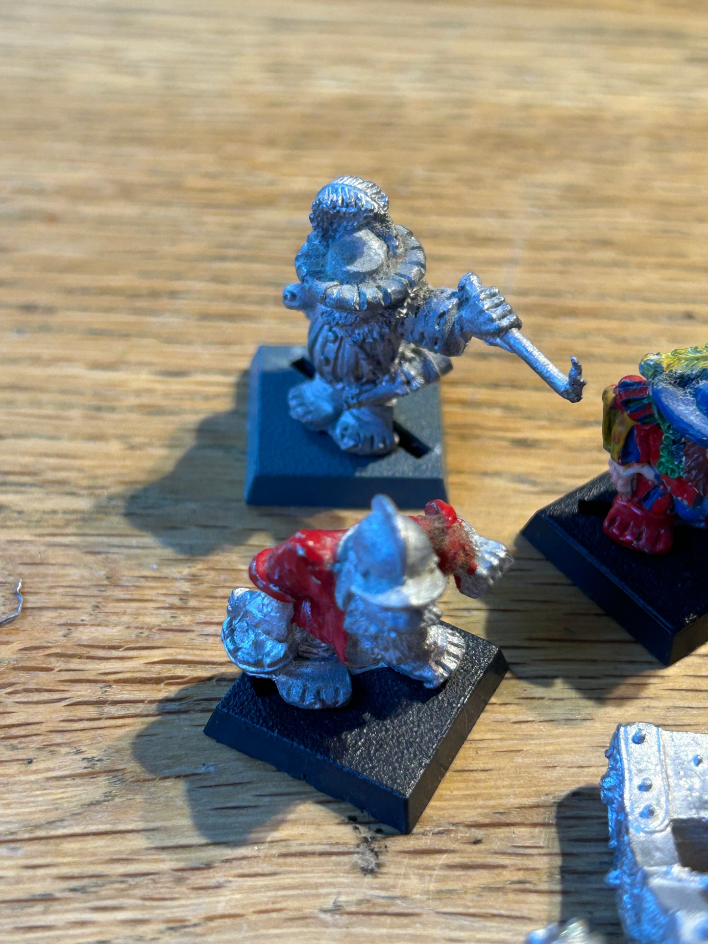 Warhammer fantasy marauder dwarf cannon / siege gun MM13 (missing the stool and one crewman has no tab) includes the original metal wheels