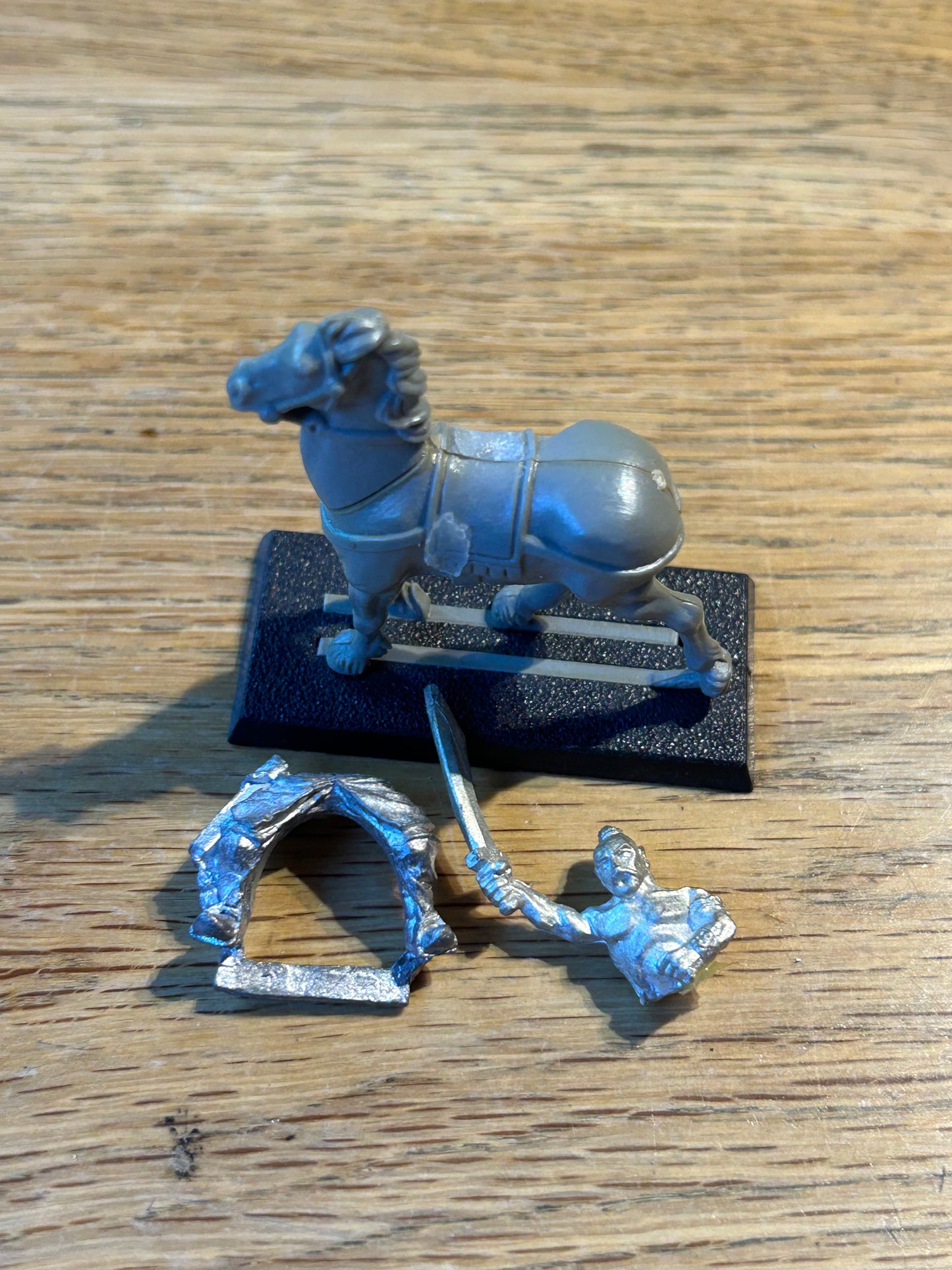 Warhammer Fantasy Old World Mounted Ungol Horse archer with sword (horse has no tail)