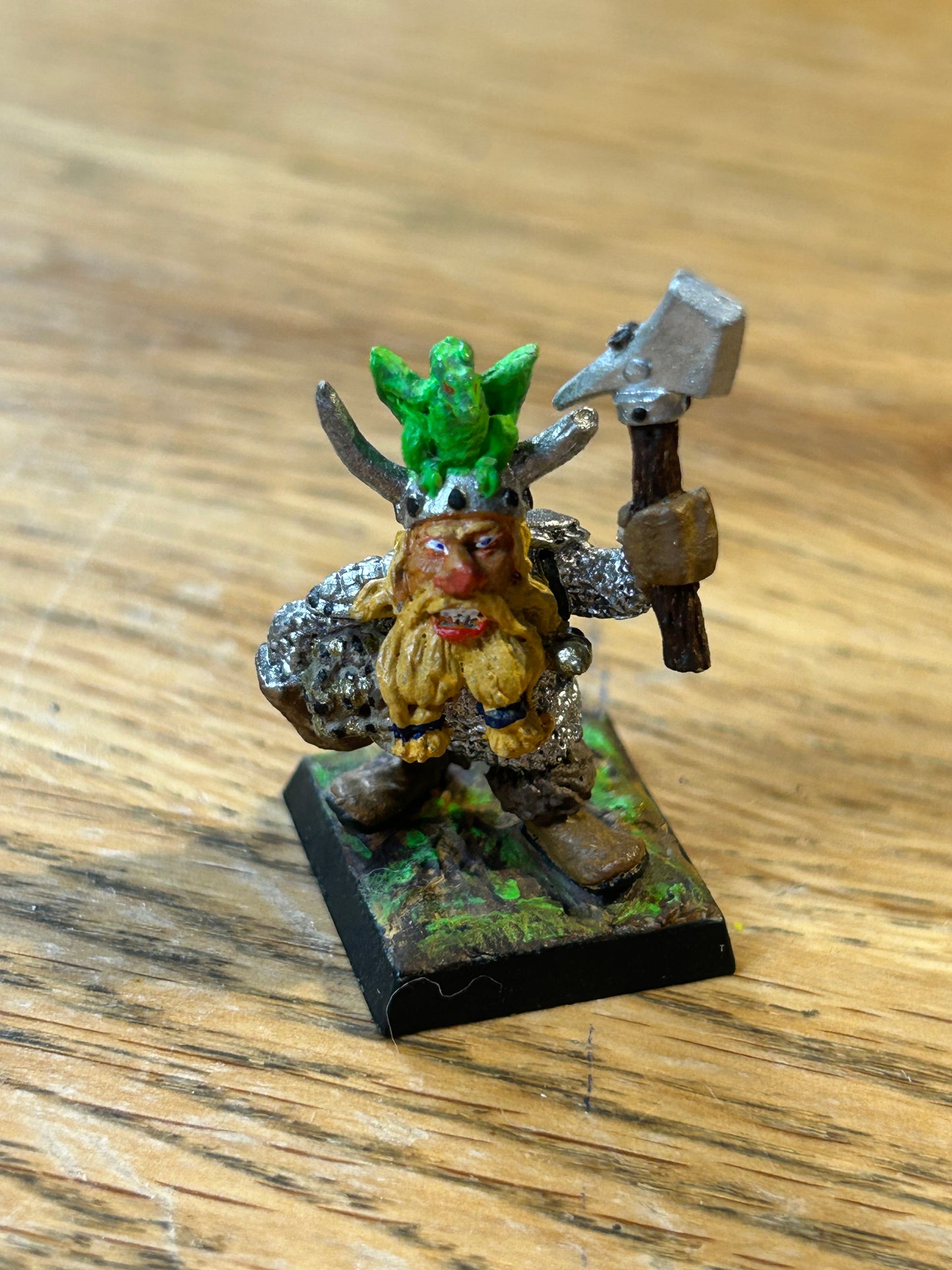 Games Workshop Warhammer Dwarf Dwarves Treasure Hunter DRAG3 Drumin Dragonhelm