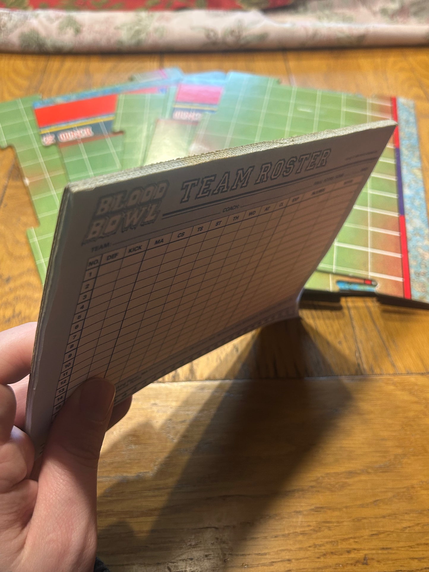 Blood Bowl 1st Edition Board Game (1986) (missing two dwarf players ) includes copy of rules for skaven