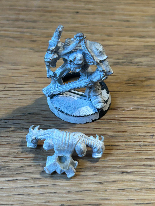 Rogue Trader Chaos Renegade Space Marine of Khorne with Chainsword Arm Possessed