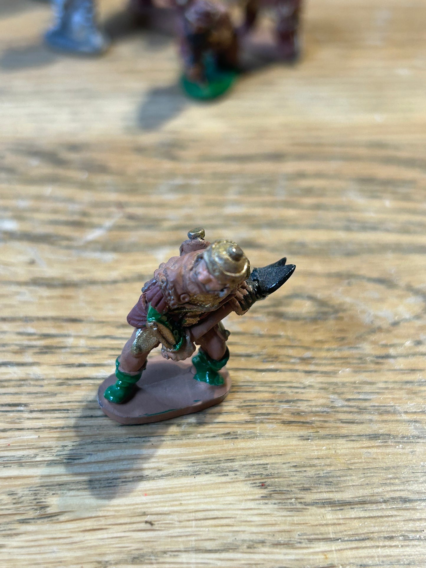 Citadel Chronicle Miniatures Nick Lund CF7
Fighter With Two Handed Axe