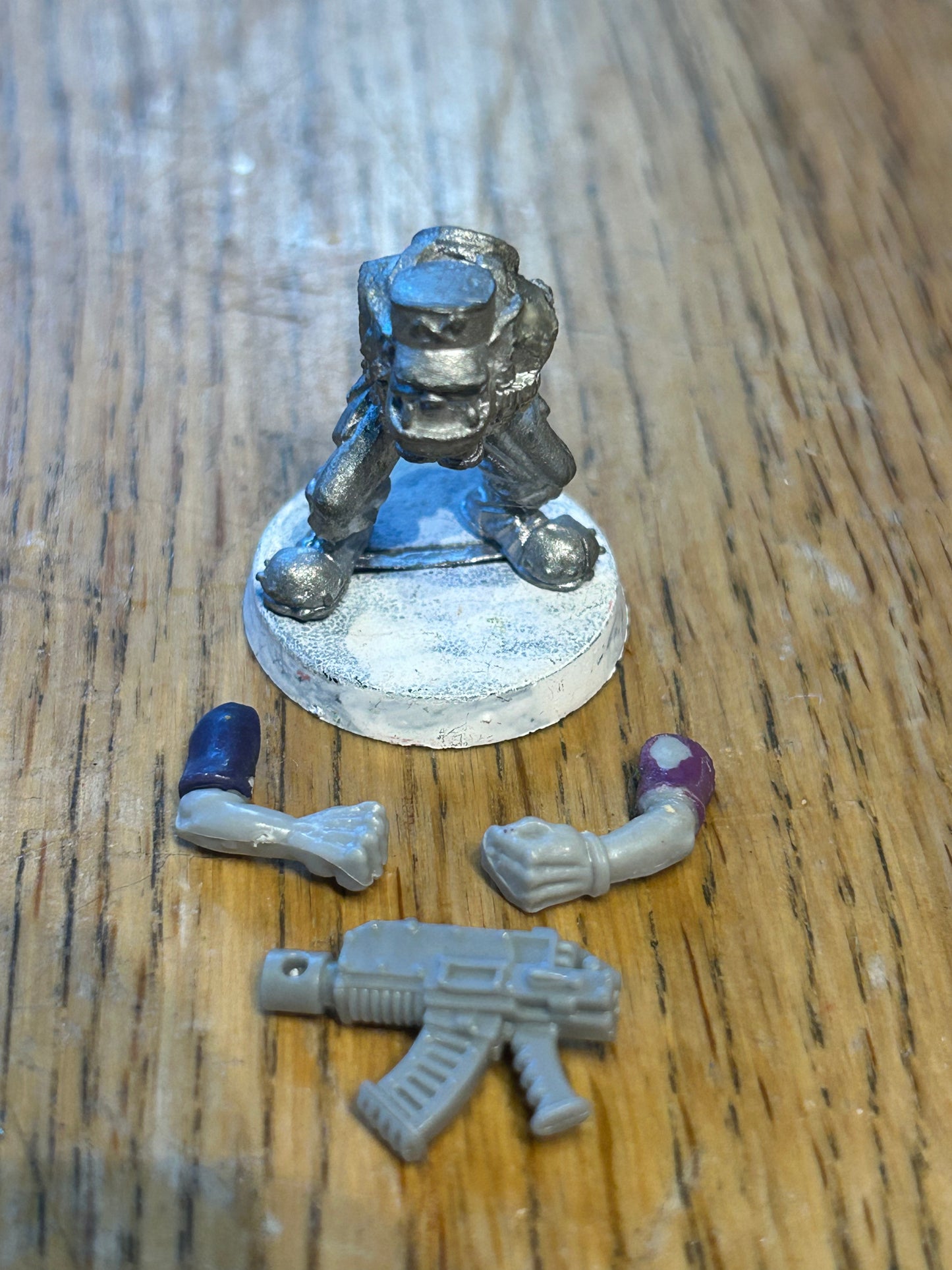 Warhammer 40k Ork Boy Boyz Blood Axe With Kepi  Metal 1988